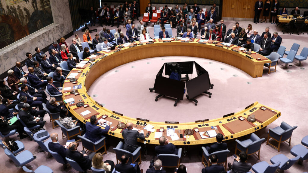 Caracas denuncia ante el Consejo de Seguridad de la ONU el sobrevuelo de aviones de combate de EE.UU