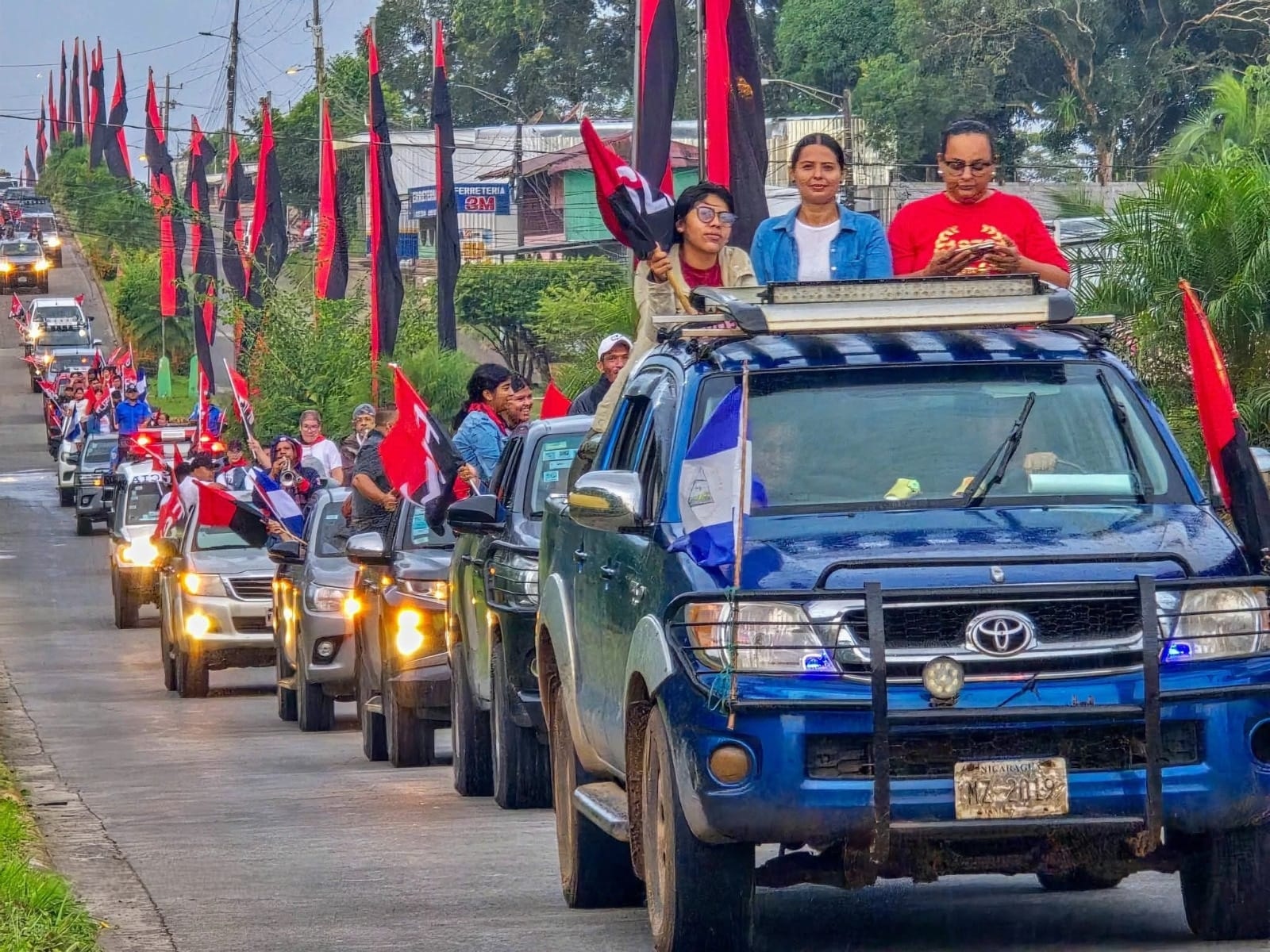 Población honra el 48 aniversario del Asalto al Cuartel de San Carlos