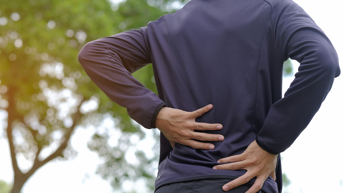 Estos errores a la hora de dormir podrían estar ‘masacrando’ tu columna vertebral