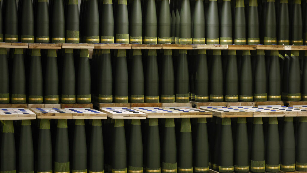 EE.UU. anticipa para mañana "anuncios importantes" sobre las armas para Kiev