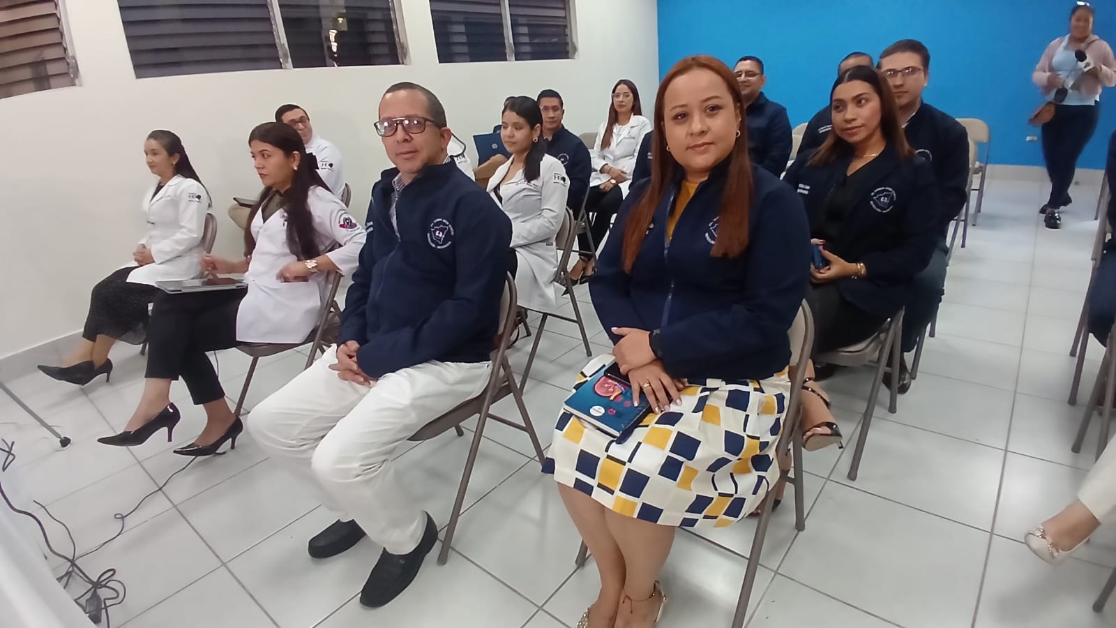 Médicos nicaragüenses inician curso sobre tratamientos nefrológicos en mujeres embarazadas