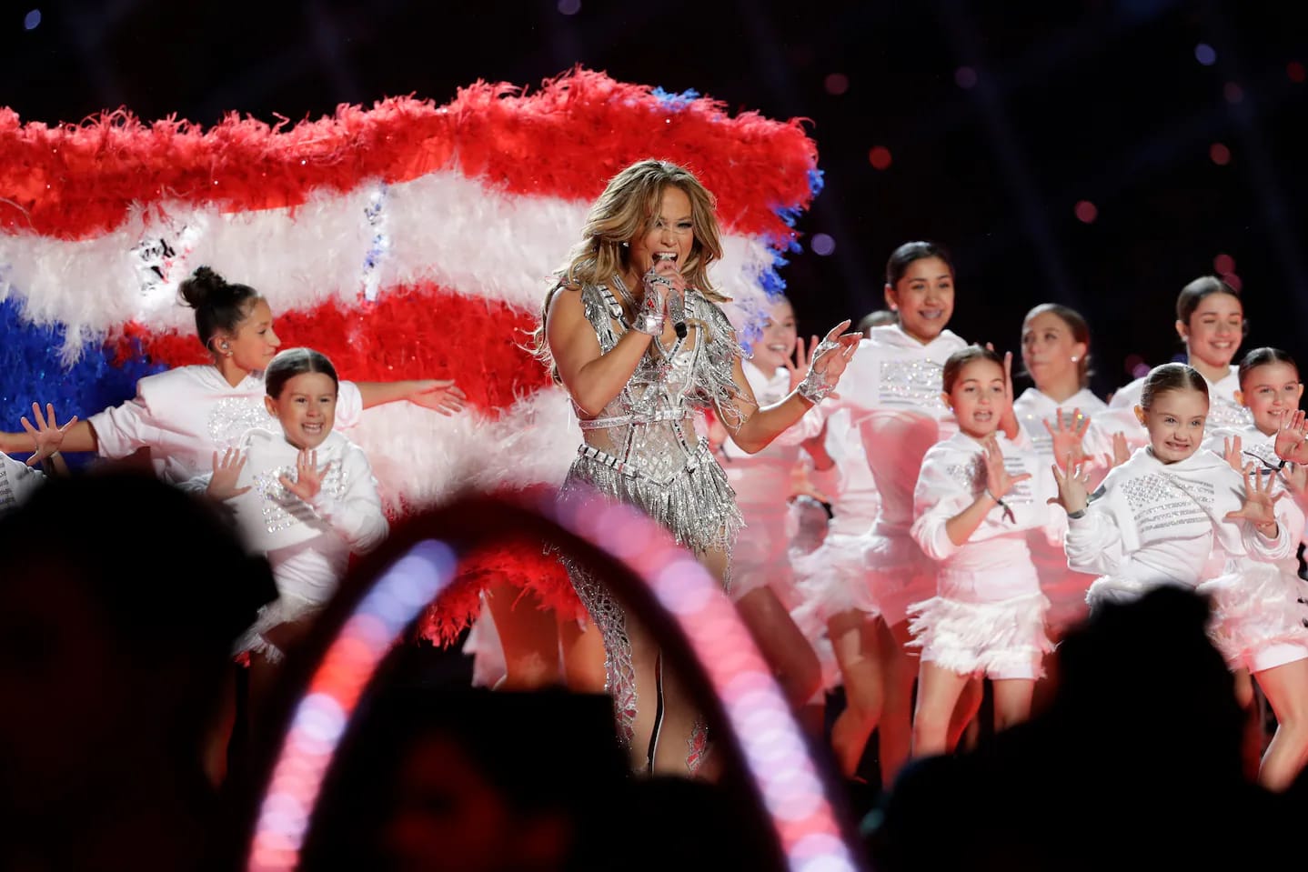 Jennifer López revela toda la verdad sobre por qué se molestó hacer el Super Bowl con Shakira
