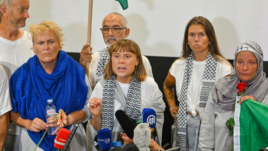 “Agujeros de bala con salpicaduras de sangre”: Greta Thunberg expone su calvario en prisión israelí