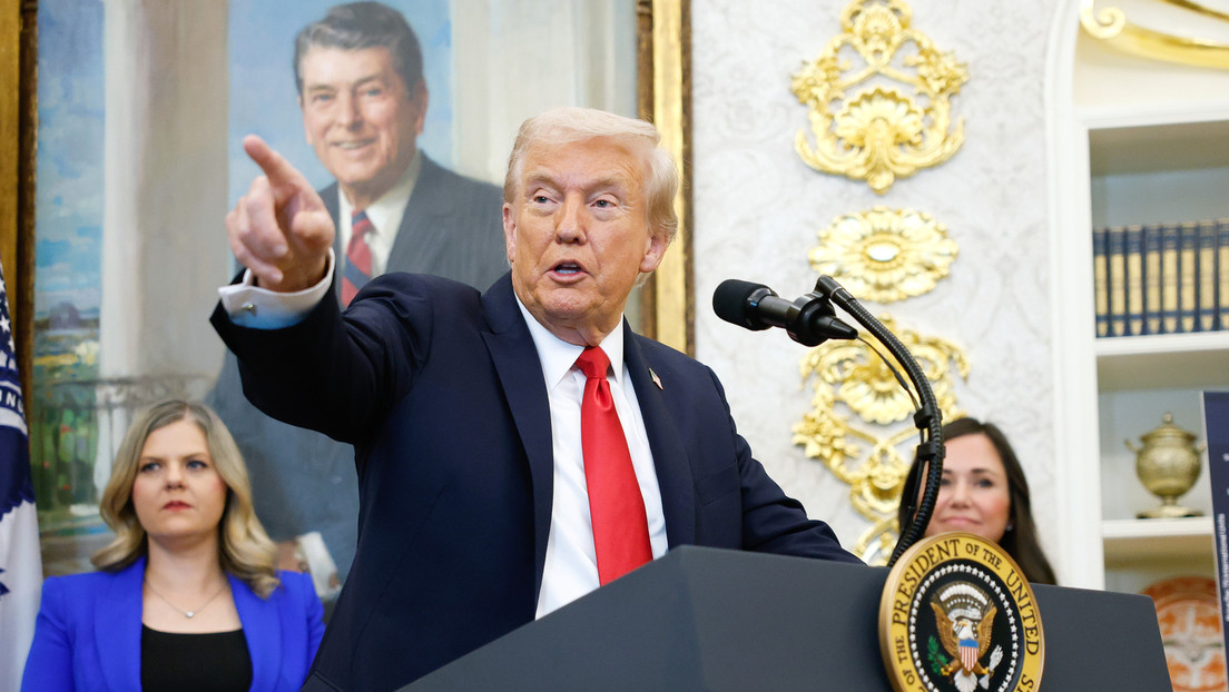Trump llama a Petro “líder del narcotráfico”