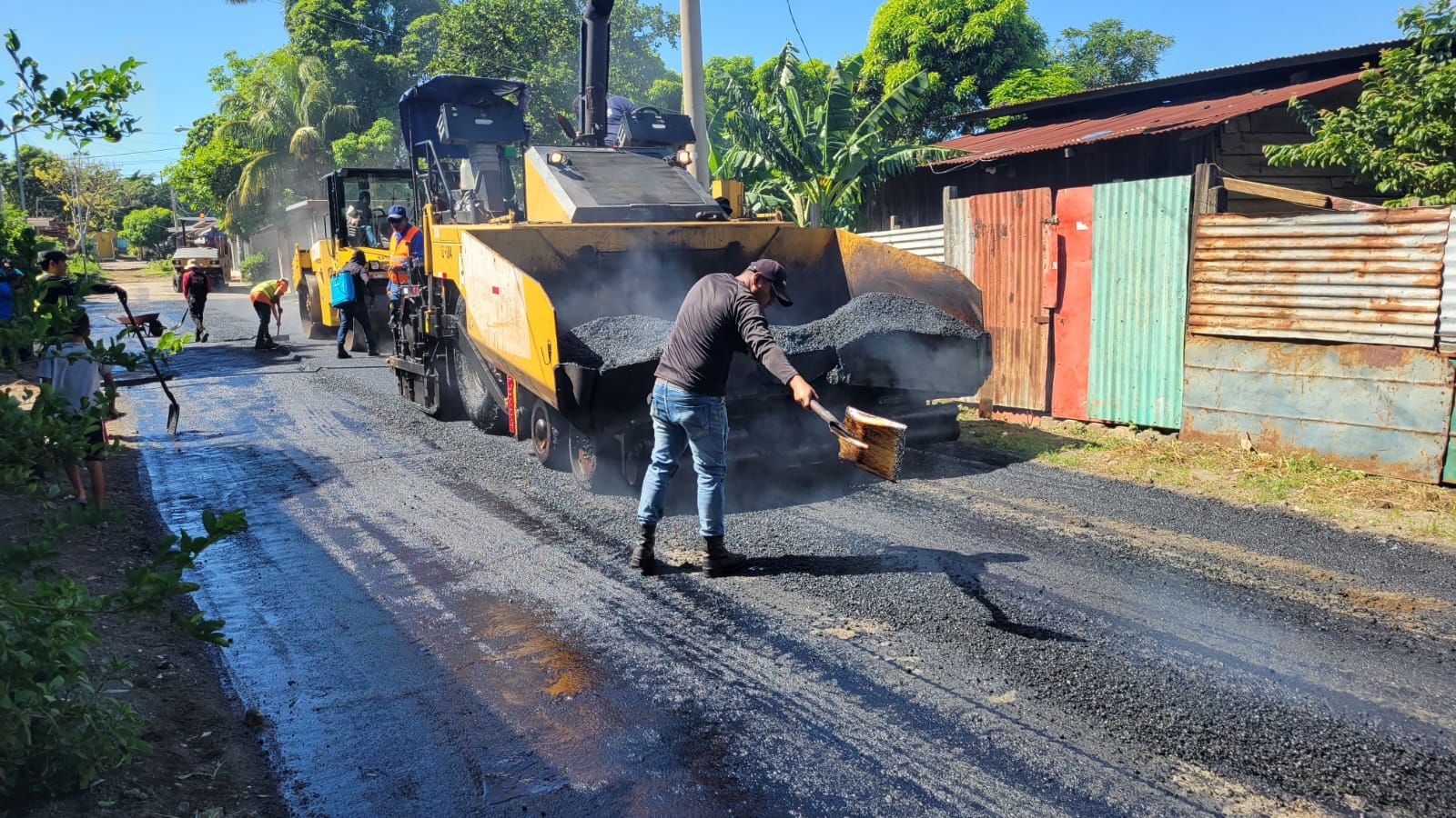 Avanza la transformación en Villa Feliz de Managua con un 90% de sus calles atendidas