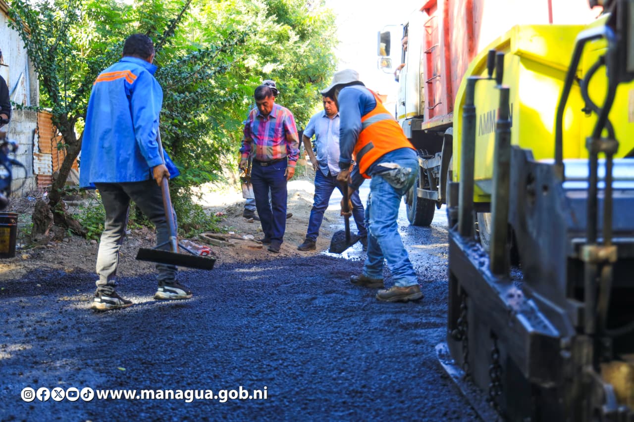Más de mil pobladores se benefician con nuevas vías en el Barrio Sabana Grande