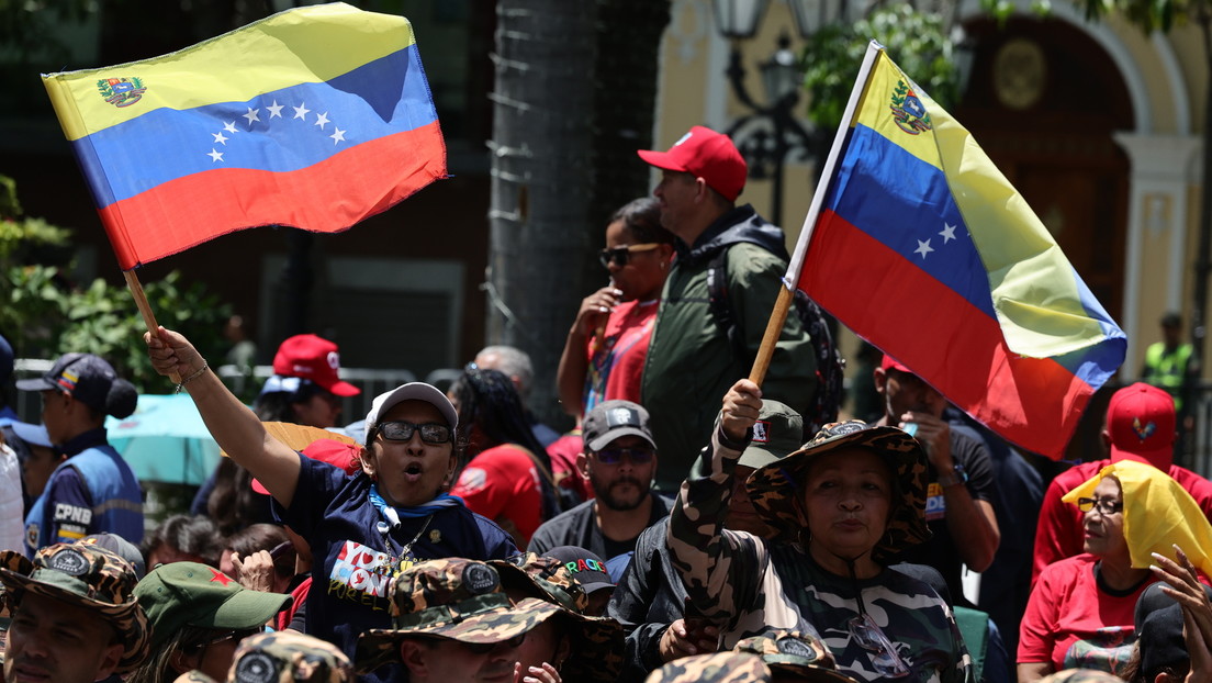 Caracas agradece a Moscú su “inquebrantable apoyo en la defensa” de su soberanía