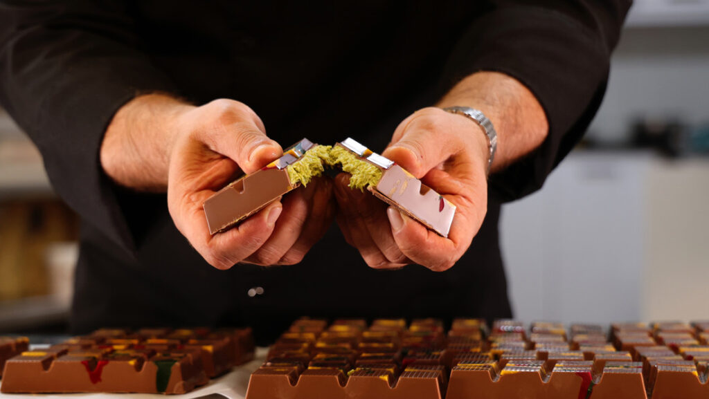 Cómo el chocolate de Dubái dio un bocado de "poder blando" a este país