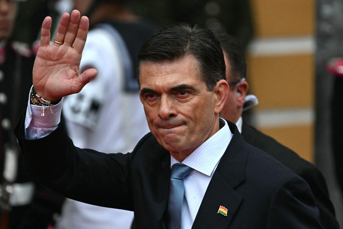 Rodrigo Paz asume como presidente de Bolivia