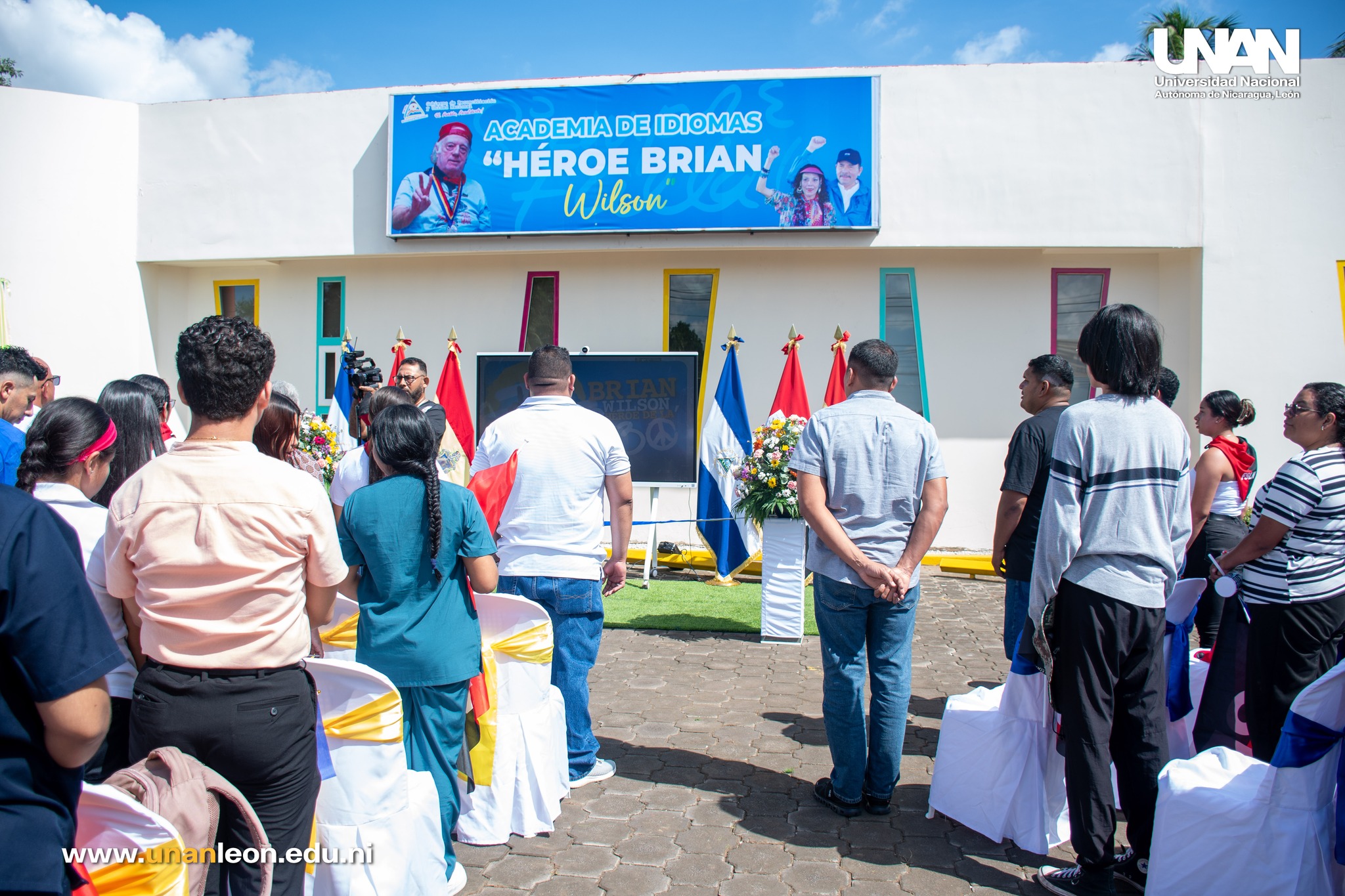 Inauguran seis Academias de Idiomas Brian Willson en Nicaragua