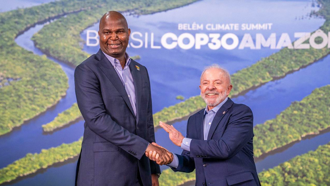 El divertido saludo de Lula y su alto par de Mozambique conquista las redes