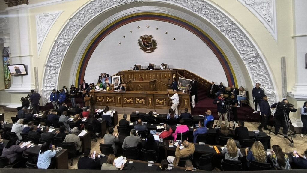 Venezuela aprueba la ley de los comandos de la defensa integral: ¿en qué consiste?