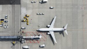 Un piloto sin título transportó a pasajeros por Europa durante varios meses