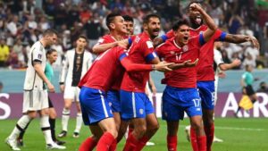 Costa Rica expectante ante juego de fútbol contra Haití hacia Mundial