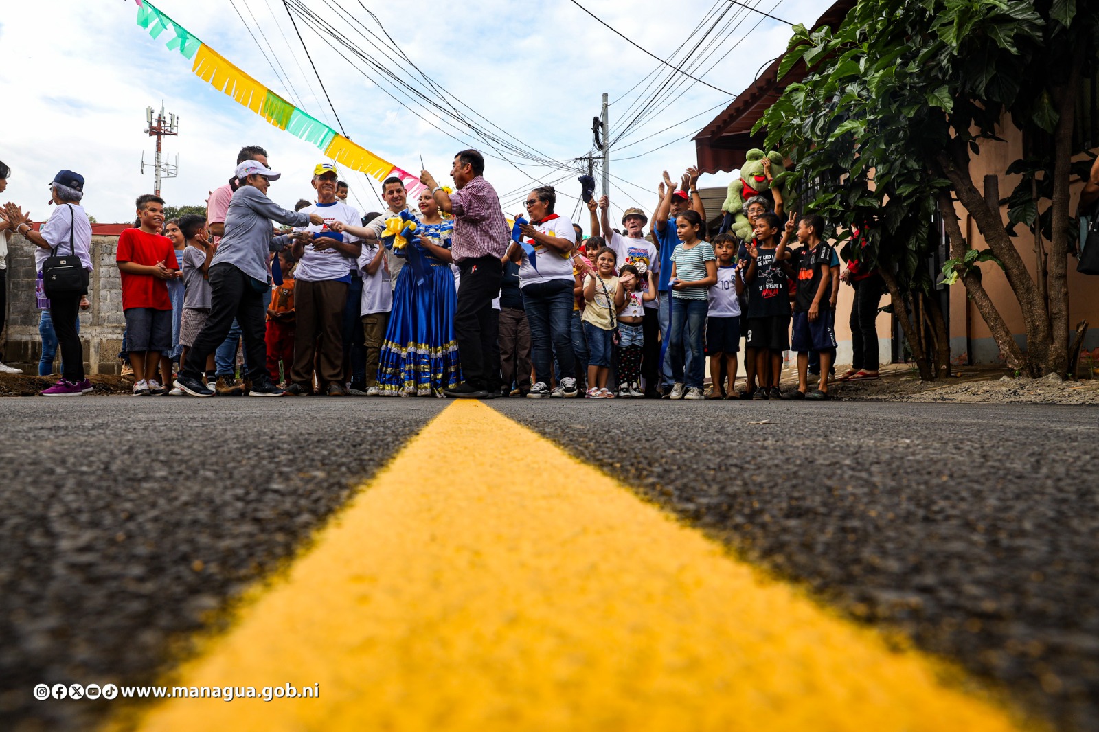 Obra vial reduce los focos de contaminación y enfermedades en el Barrio Enrique Smith