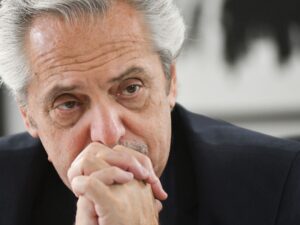 Justicia argentina confirma el procesamiento de Alberto Fernández en la causa de los seguros