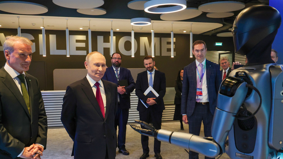 “Cuestión de soberanía”: Putin insta a no depender de sistemas de IA extranjeros