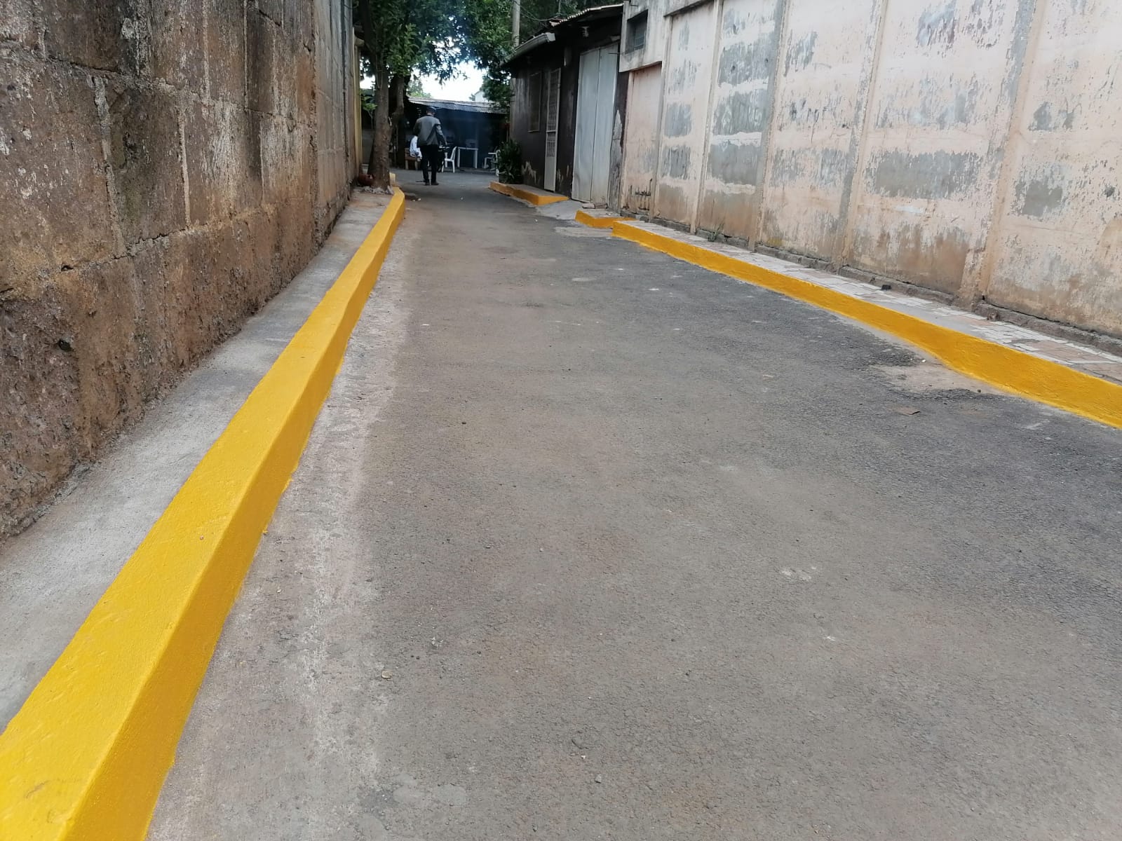 Familias del Barrio San José Oriental estrenan 135 metros de calles asfaltadas