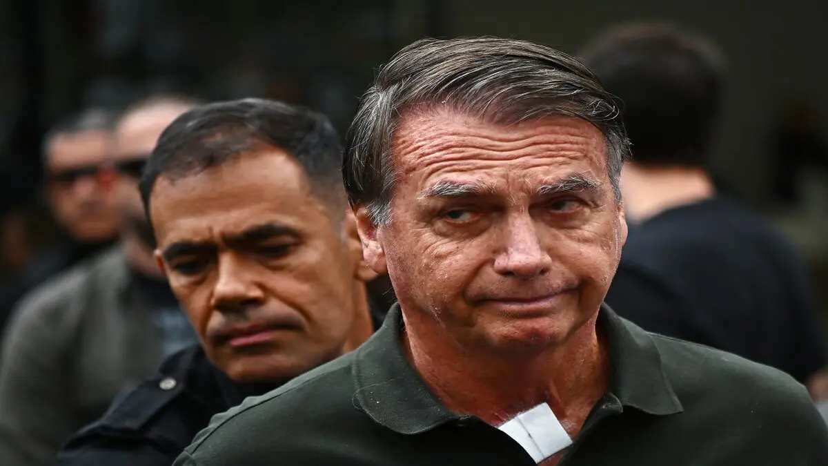 Policía brasileña detiene al expresidente Jair Bolsonaro de manera preventiva