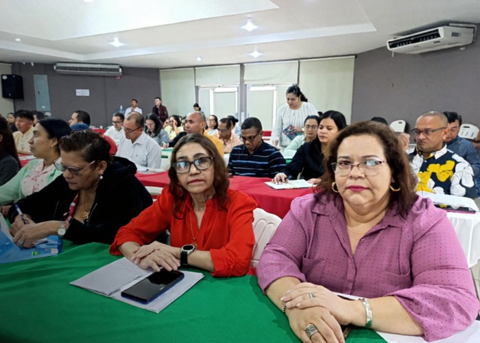 Futuros maestros de primaria se capacitan en habilidades de formación actual