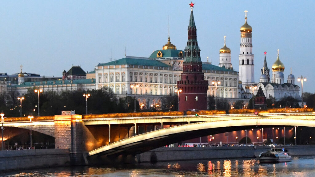 Kremlin: EEUU entregó a Rusia los parámetros del plan de paz acordado con Kiev en Ginebra