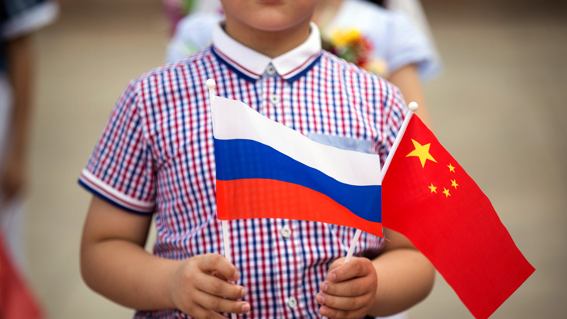 Rusia da un nuevo paso para estrechar lazos con China