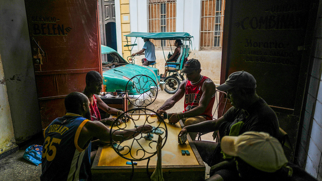 Cuba sufre una “desconexión” que deja sin servicio eléctrico a la zona occidental