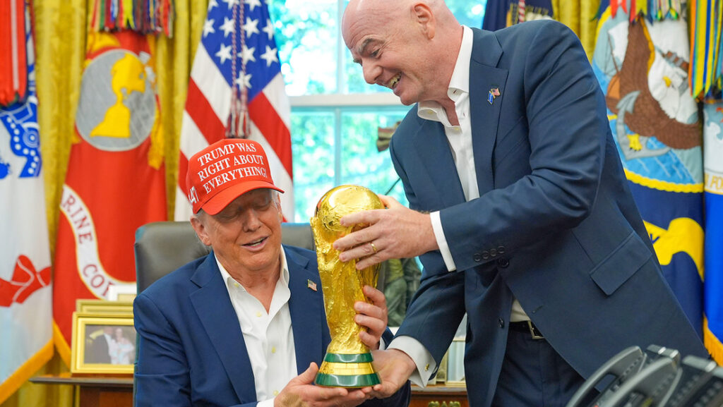 La FIFA crea un 'premio de la paz' que entregará en el sorteo con Trump
