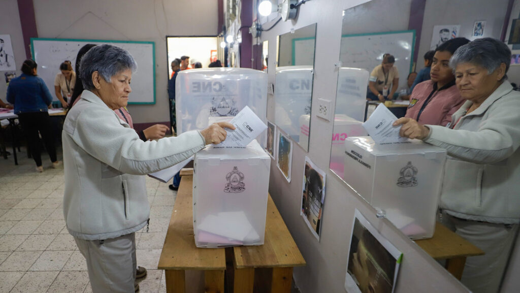 "Iremos al voto por voto": Nasralla denuncia irregularidades en conteo de las presidenciales de Honduras