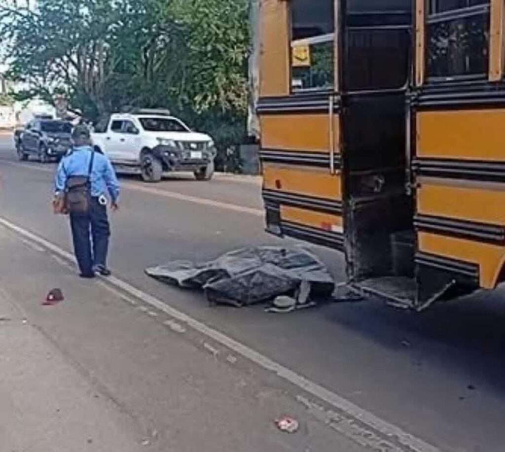Pasajero perece al bajar de un bus en marcha en Estelí