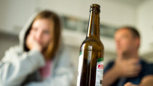 ¿Ozempic para el alcoholismo?: el fármaco que podría ayudarlo a eliminar su necesidad de beber