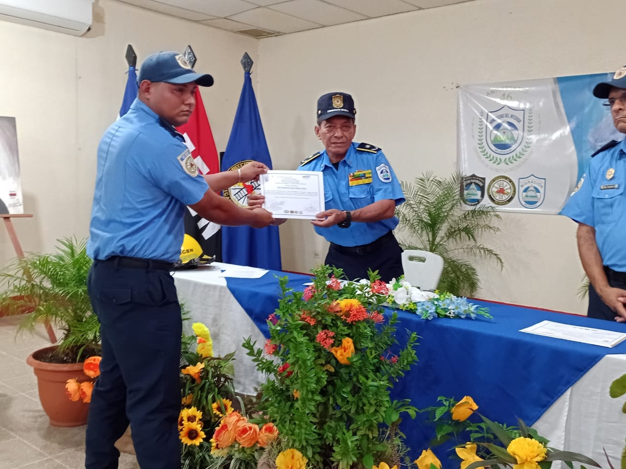 Bomberos finalizan curso para fortalecer la prevención de incendios y riesgos especiales