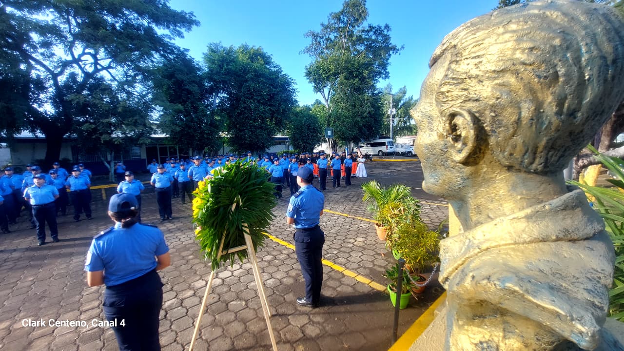 Rinden homenaje al Coronel José Santos López en su 111 aniversario de natalicio