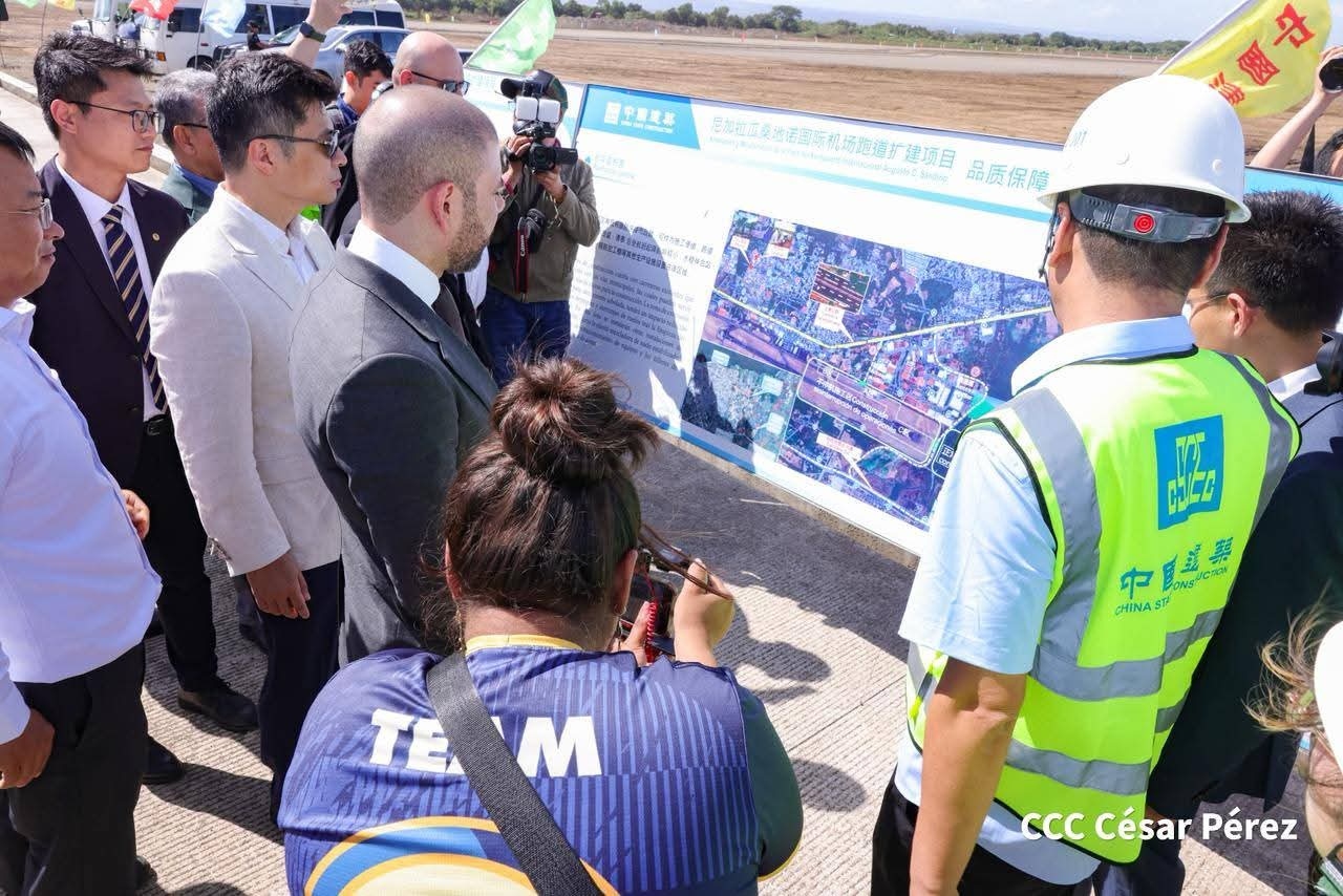 Con apoyo de China arranca proyecto de ampliación de la pista del Aeropuerto Augusto C. Sandino
