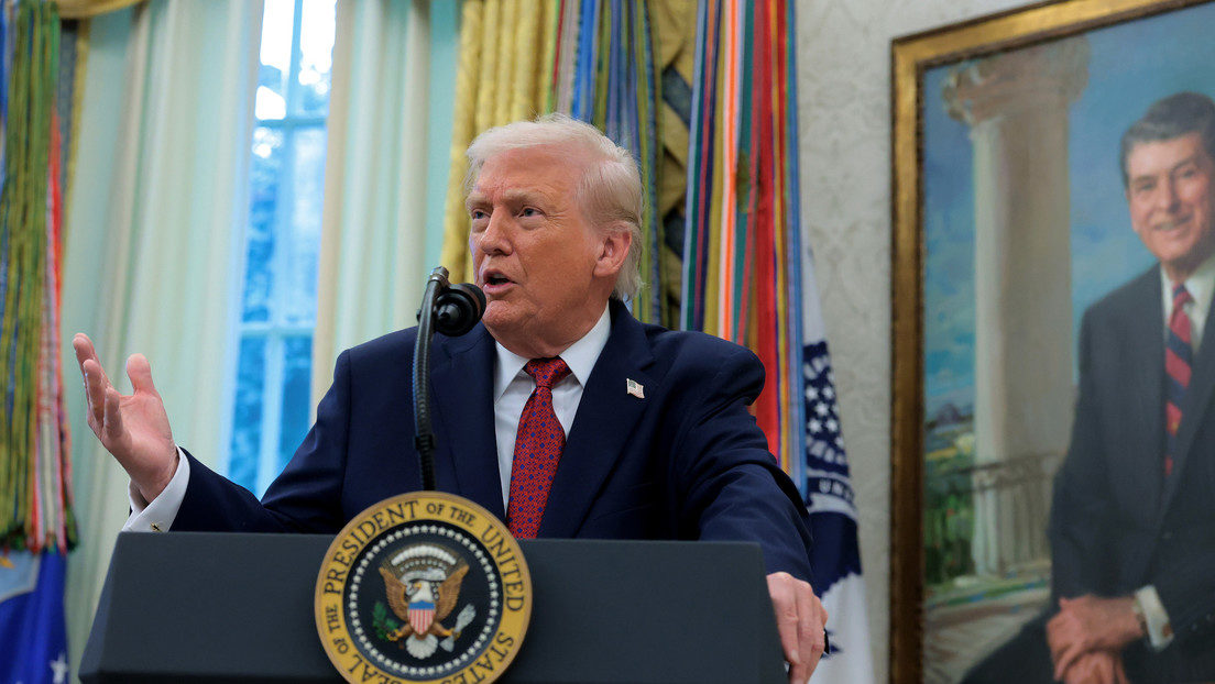 Trump: “Venezuela está completamente rodeada por la Armada más grande jamás reunida en la historia de Sudamérica”