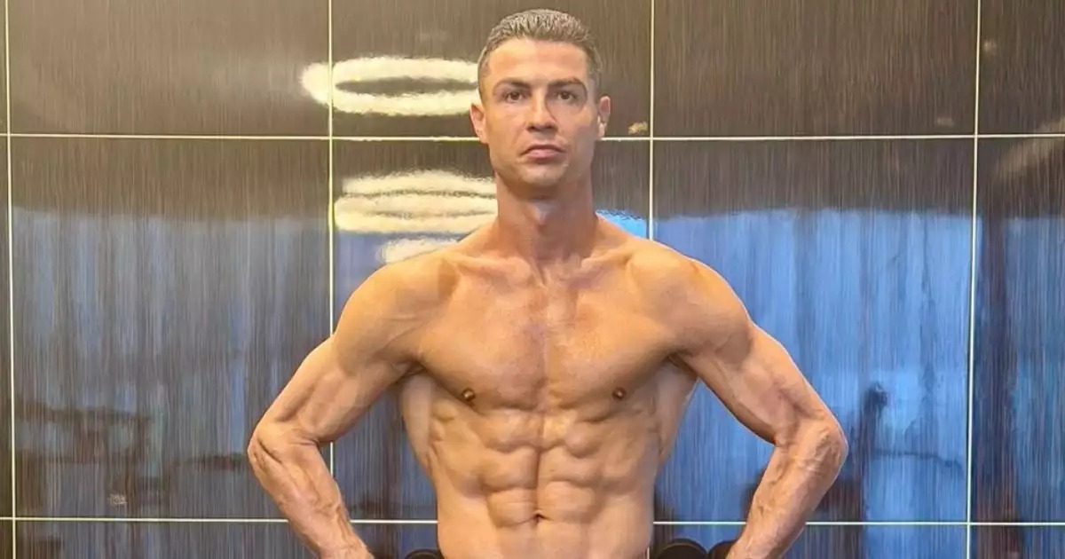 La foto viral de Cristiano Ronaldo que demuestra que el tiempo no pasa para su físico