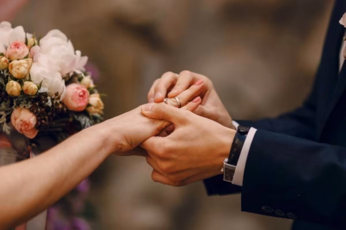 Suecia propone prohibir los matrimonios entre primos y otros parientes cercanos