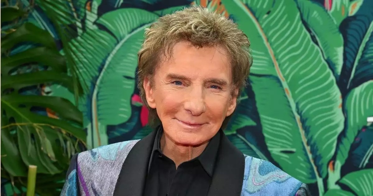 Barry Manilow, intérprete de “Copacabana”, revela que tiene cáncer de pulmón