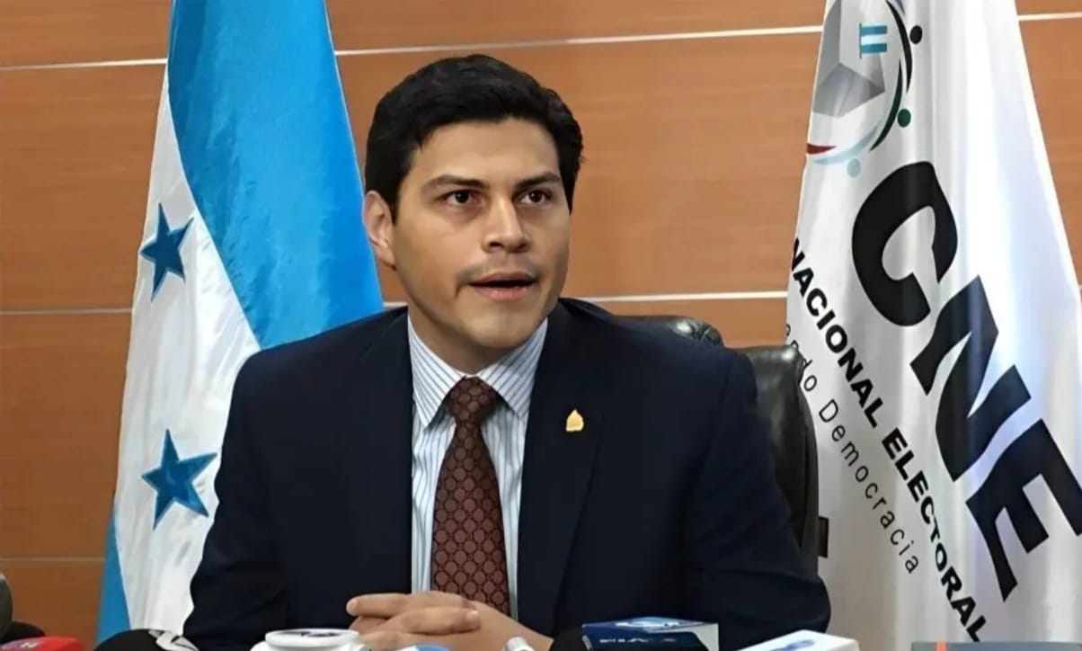 Fraude en Honduras: Marlon Ochoa denuncia suspensión del pleno del CNE