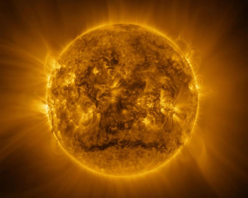 La Administración Oceánica y Atmosférica emite una alerta por tormenta solar