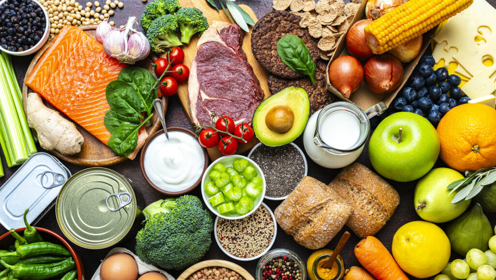 Los 11 alimentos saludables que pueden tener consecuencias indeseadas para el cuerpo