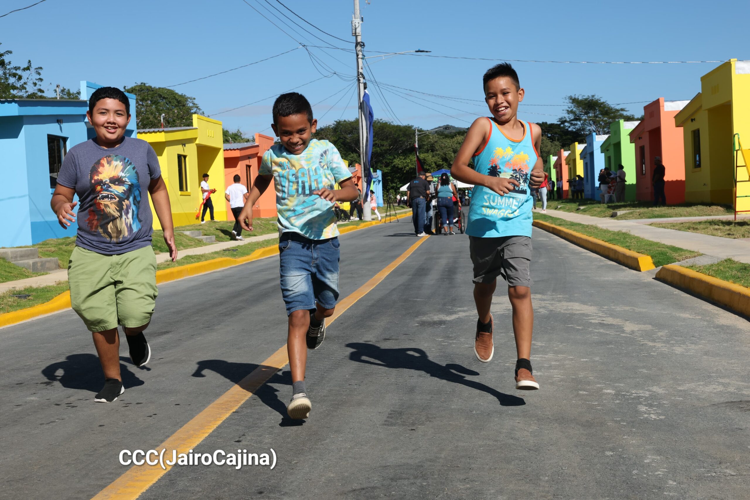 Entregan viviendas nuevas como parte del proyecto de modernización vial en San Juan del Sur