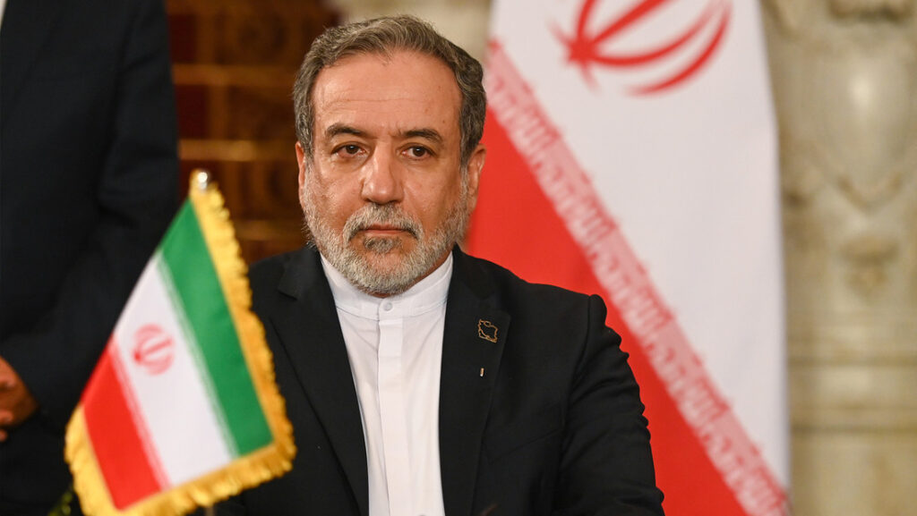 Canciller iraní: Teherán tiene pruebas de la implicación de EEUU e Israel en las protestas