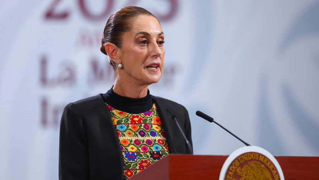 Sheinbaum sopesa discutir con EEUU sobre el suministro de petróleo a Cuba