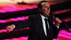 Tomarán declaración a las mujeres que denunciaron abusos sexuales por parte de Julio Iglesias