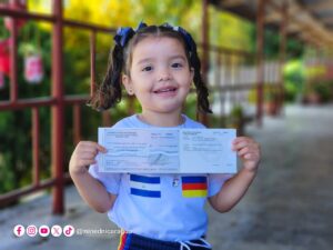 Inicia entrega de más de 470 mil Bonos Presidenciales a niños escolares en Nicaragua
