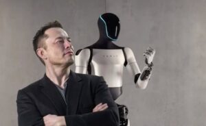 Elon Musk: "Para finales del próximo año, estaremos vendiendo robots humanoides al público"