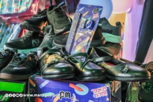 Continúan las ferias escolares en los mercados capitalinos