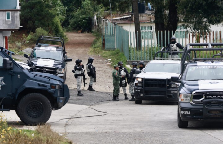 Masacre en la cancha: un partido de fútbol termina con el asesinato de 11 personas