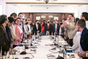 Partido Libre convoca a sus diputados a la posesión de Asfura en Honduras con una dura denuncia